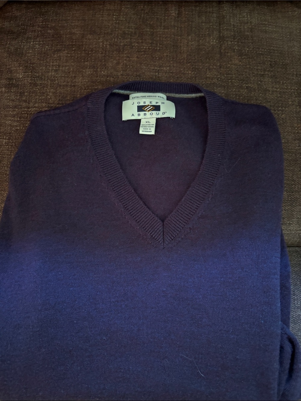 Joseph Abboud Deep Navy V-Neck Sweater
